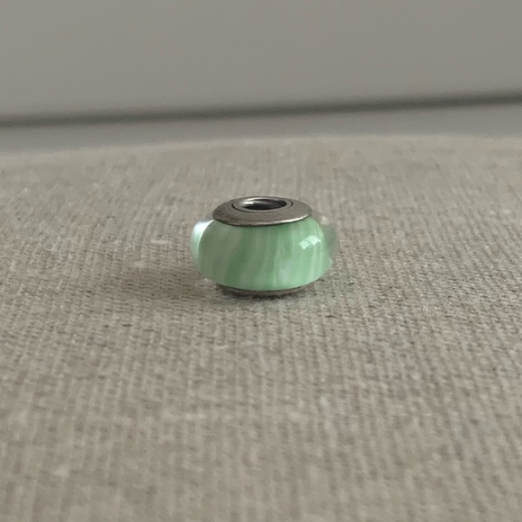 RETIRED Authentic Pandora Green Candy Stripe Murano Charm - Picture 7 of 11